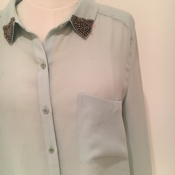 COPY - Trouve Shear Button Down w/Metallic Beading - Picture 3 of 7